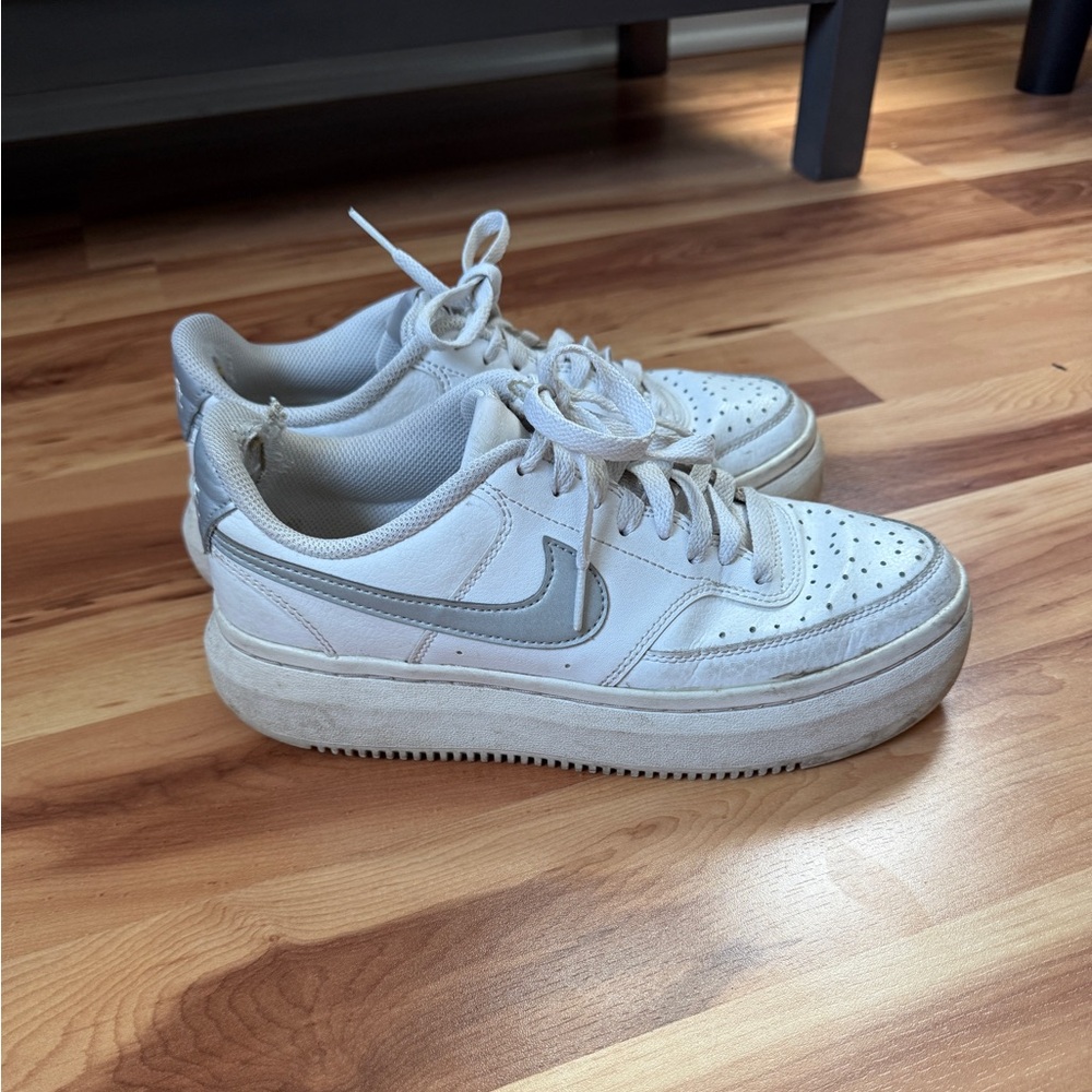 Nike shoes
